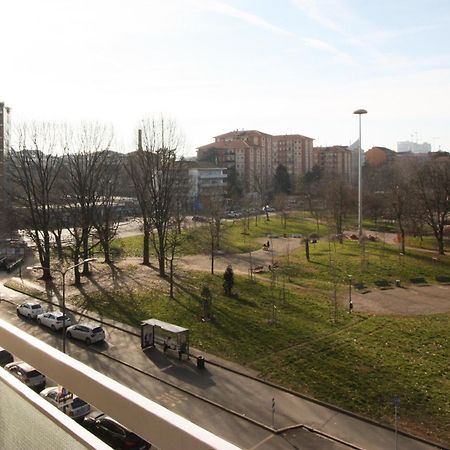 Апартаменти Primaticcio Metro E Aria Condizionata Мілан Екстер'єр фото
